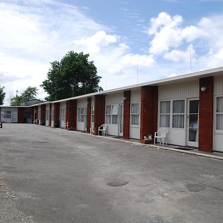 המילטון Manhattan Lodge Motel מראה חיצוני תמונה