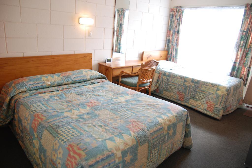 המילטון Manhattan Lodge Motel חדר תמונה