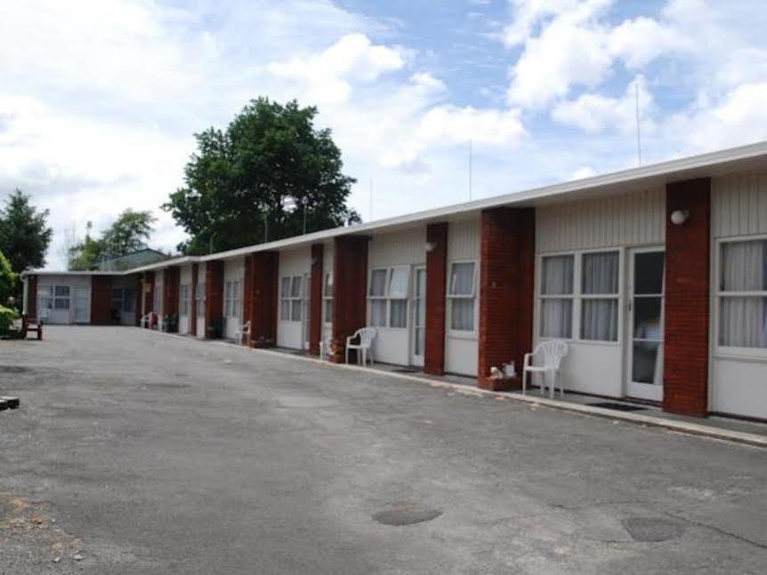 המילטון Manhattan Lodge Motel מראה חיצוני תמונה